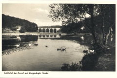 P009-1942